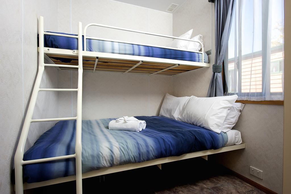 Lakes And Craters Holiday Park Camperdown Camera foto